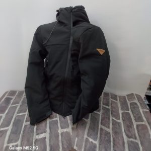 CAZADORA PRIVATA NEGRA